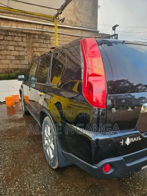Nissan X-Trail 2011 Black