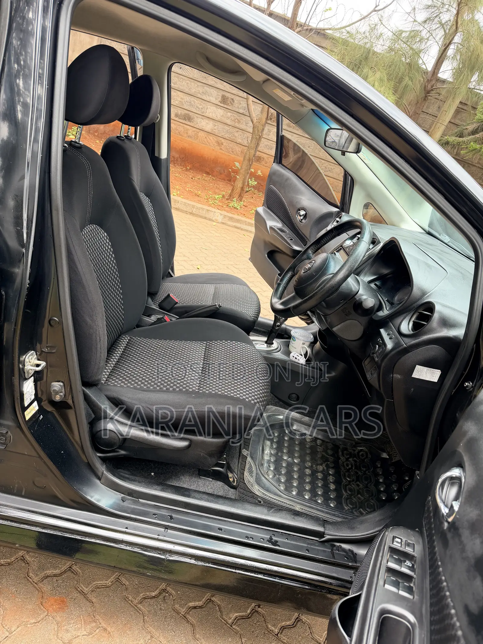 Nissan Note 1.2 Petrol 2013 Black