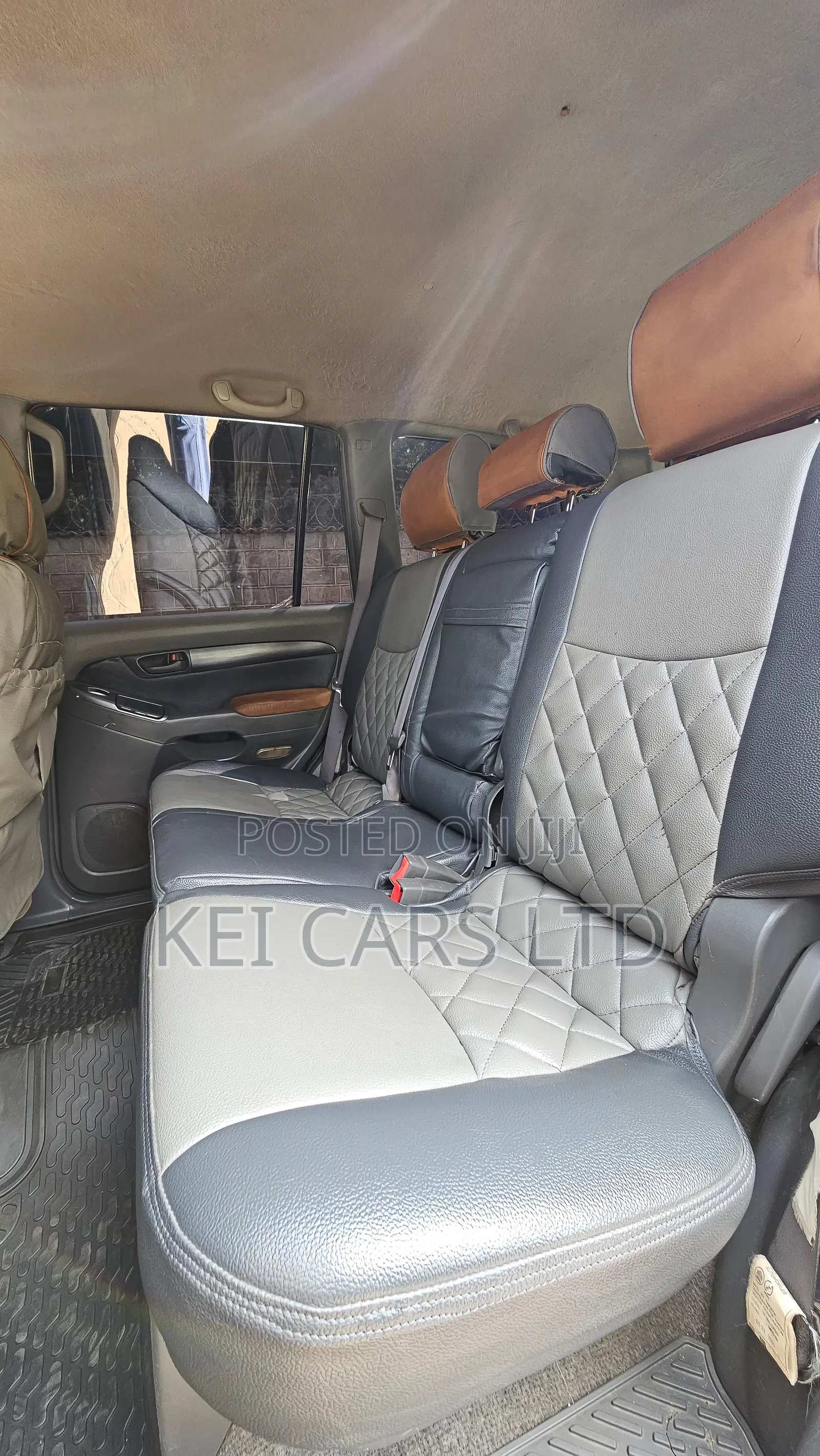 Toyota Land Cruiser Prado 2005 Gold