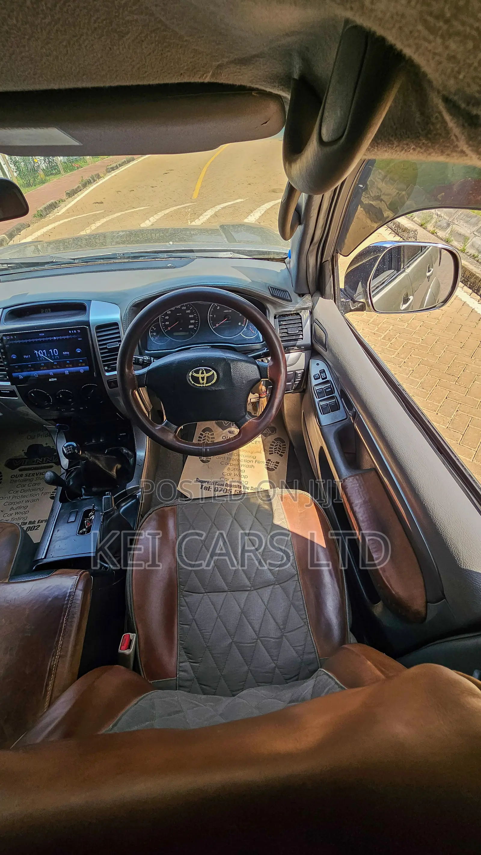 Toyota Land Cruiser Prado 2005 Gold