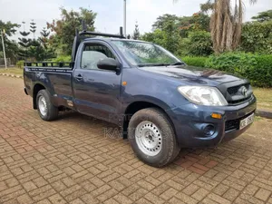 Toyota Hilux 2010 Blue
