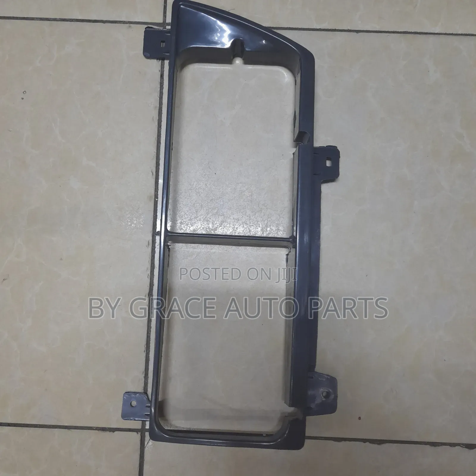 Isuzu NPR 3.6 Light Case.