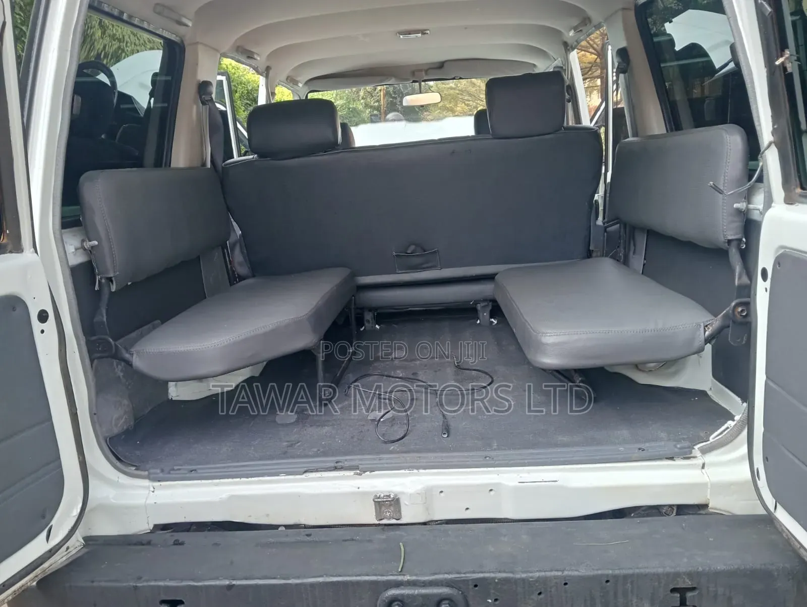Toyota Land Cruiser 2008 White