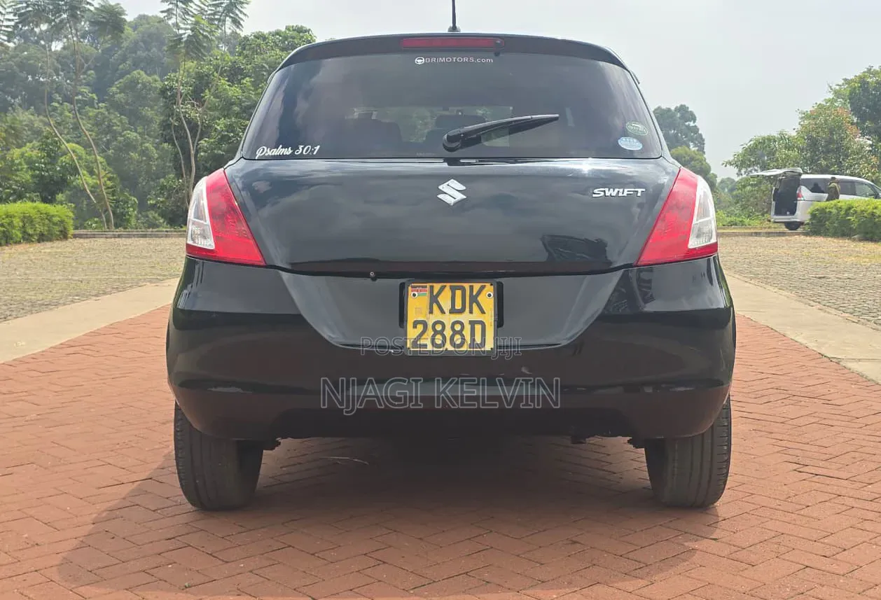 Suzuki Swift 2015 Black