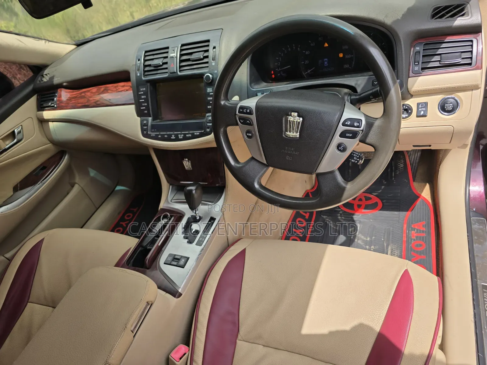 Toyota Crown 2010 Purple