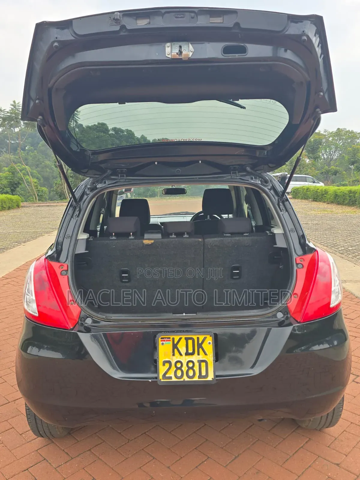 Suzuki Swift 2015 Black