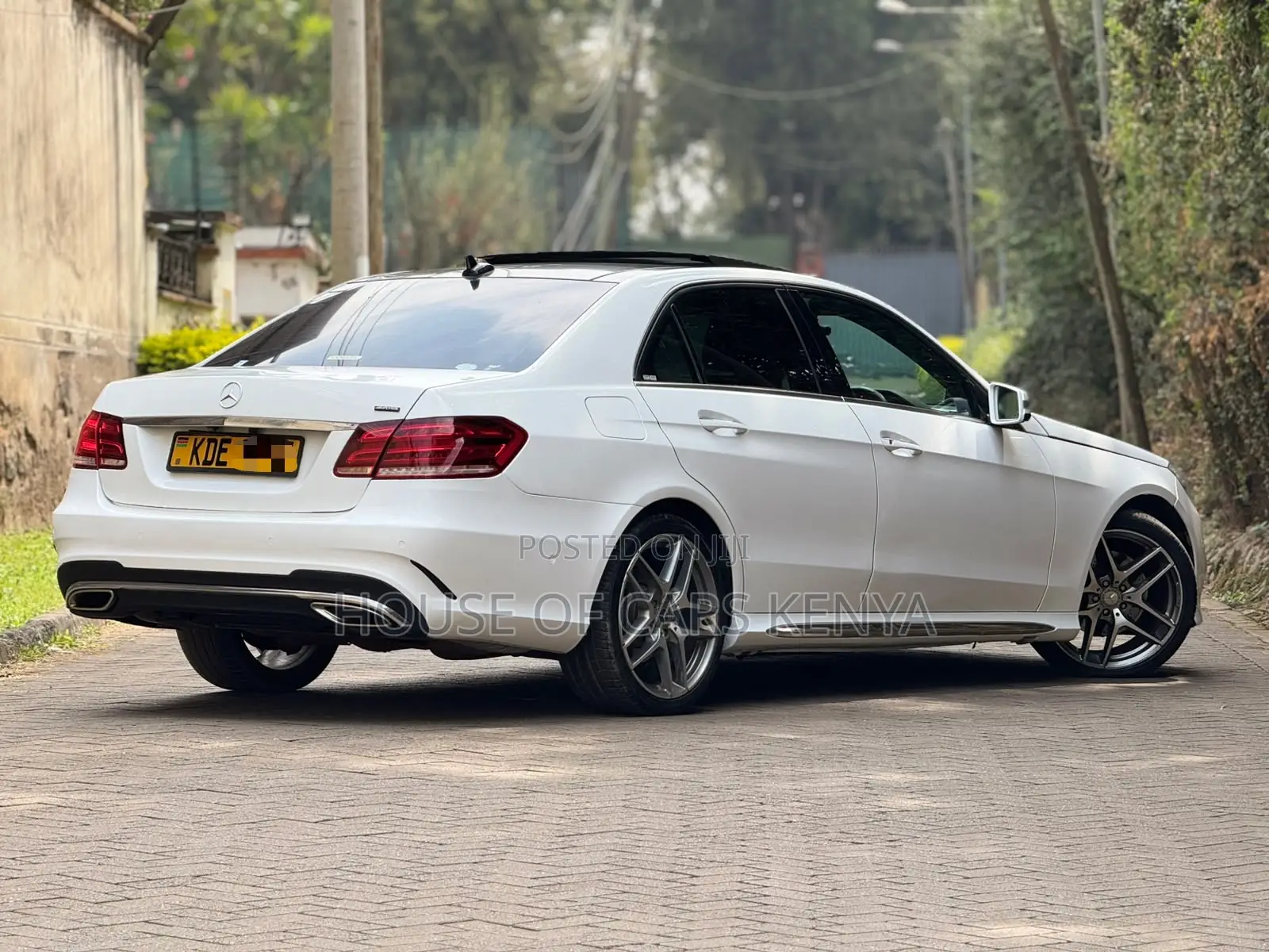Mercedes-Benz E350 2014 White