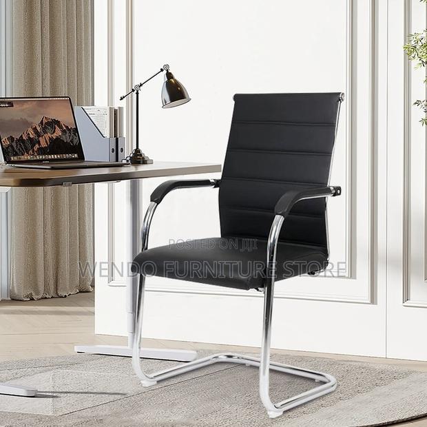 Office Chairs; Executive Modern Mesh Office Chair With Fabric Cushion - thumbnail 10