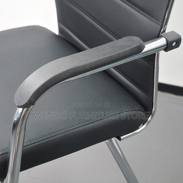 Office Chairs; Executive Modern Mesh Office Chair With Fabric Cushion - thumbnail 12