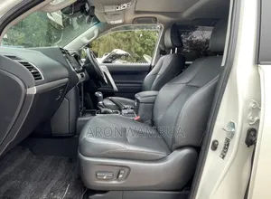Toyota Land Cruiser Prado 2021 White