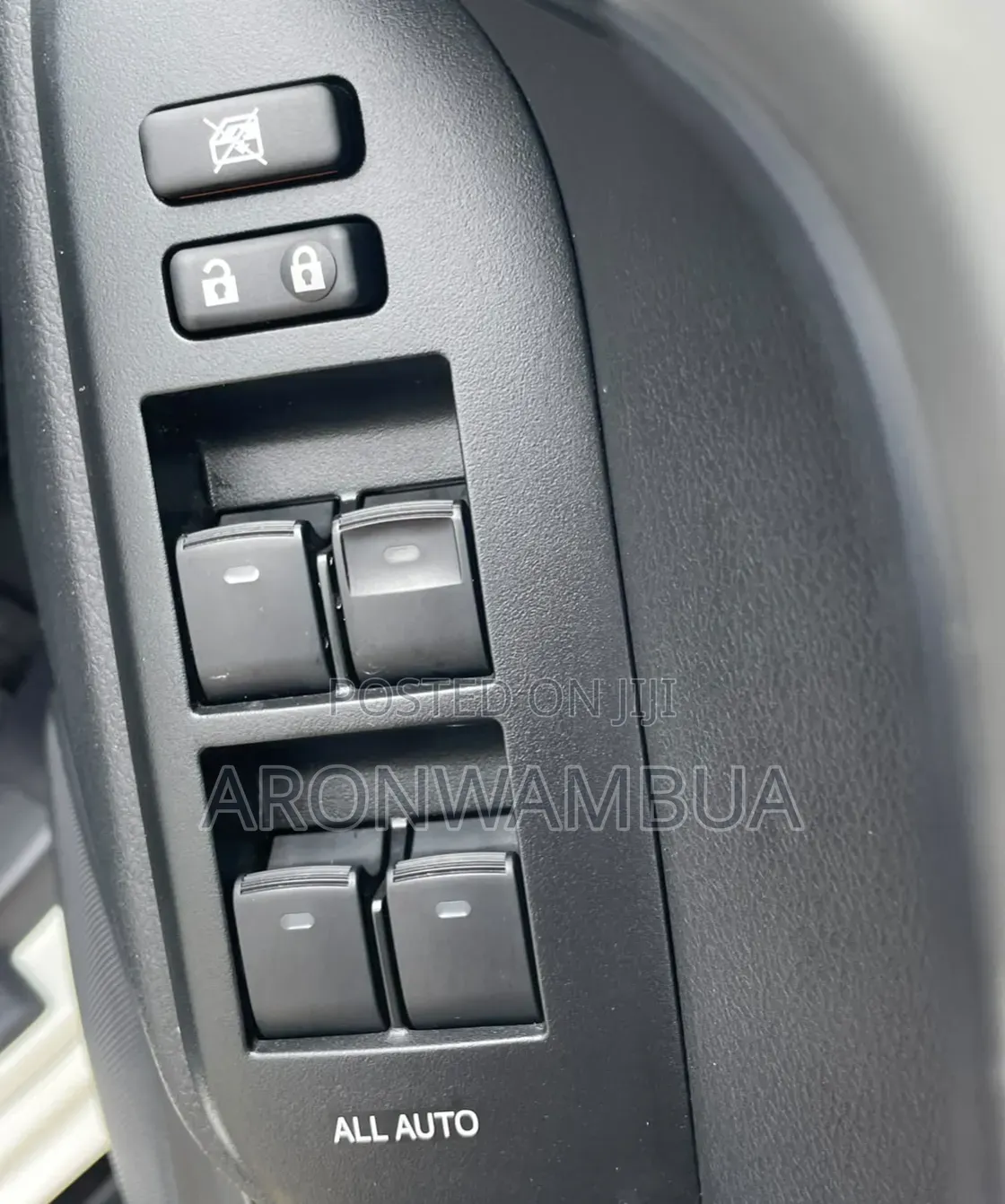 Toyota Land Cruiser Prado 2021 White