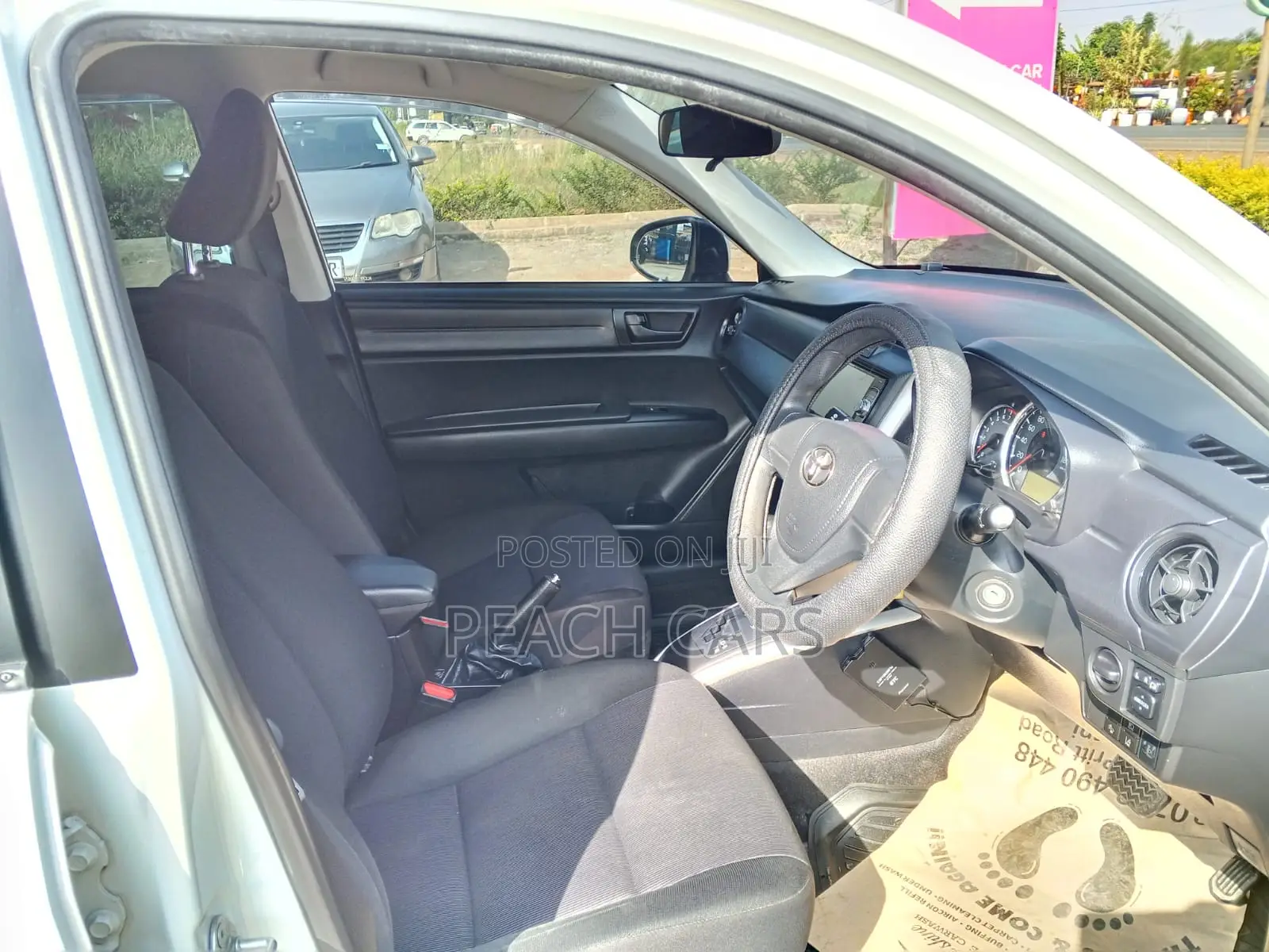 Toyota Corolla Fielder 2019 White