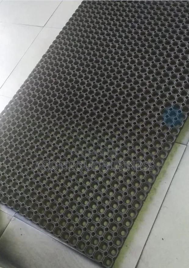 Octagon Mat Heavy Duty 1m X 1.5m X 22mm - main view
