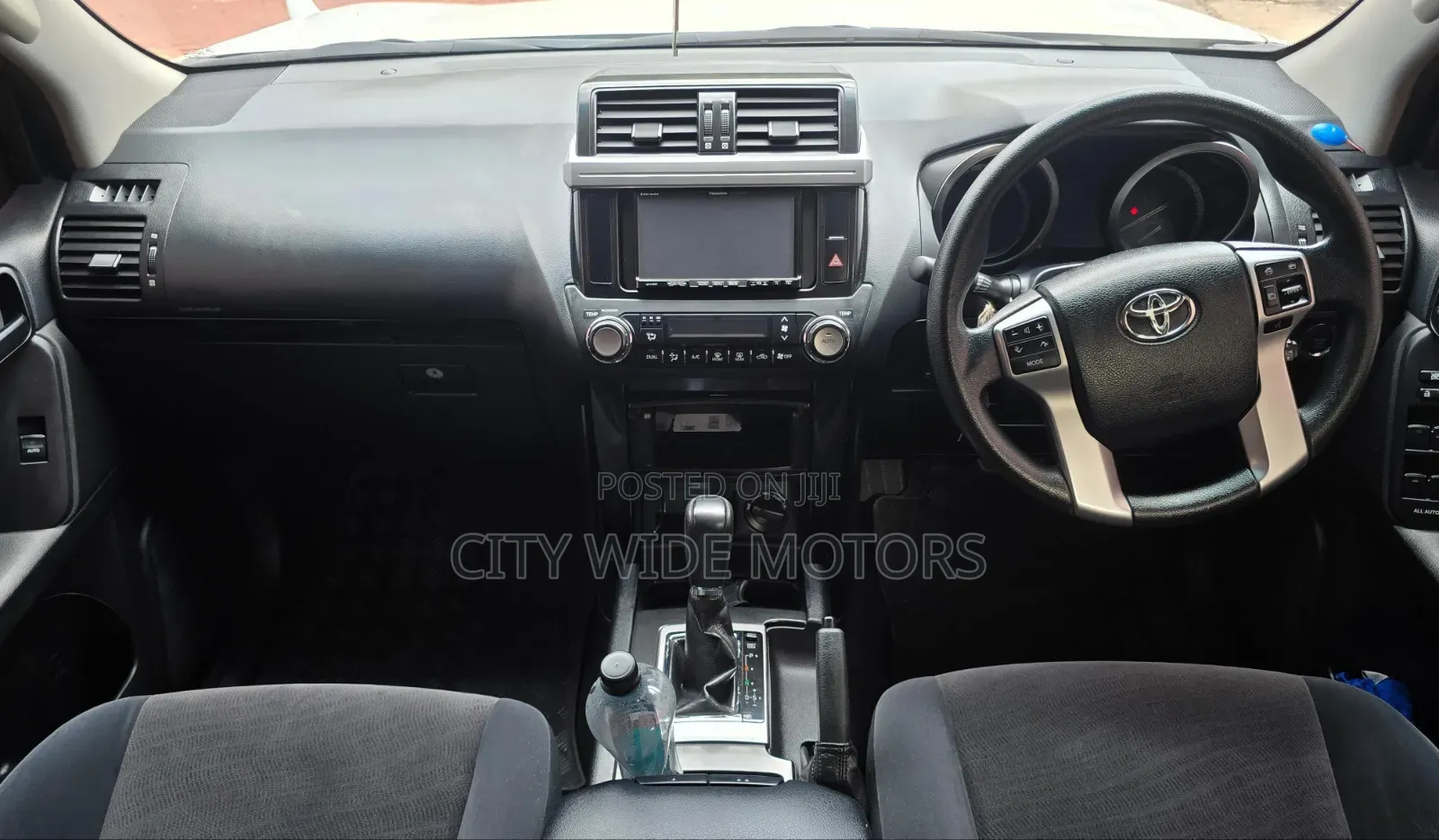 Toyota Land Cruiser Prado 2016 White