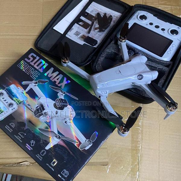 Remote Control – View Live Video]S101 Drone Double Camera With Screen