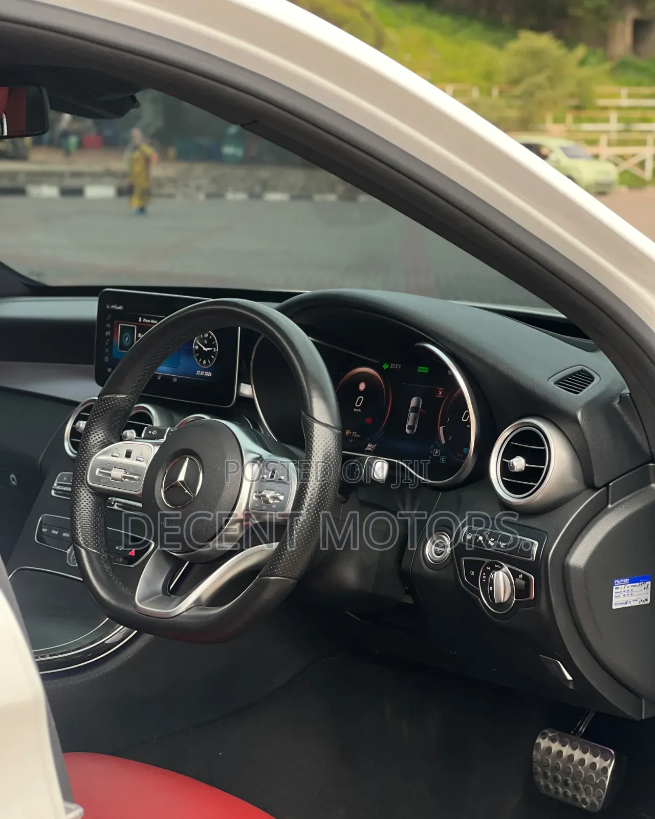Mercedes-Benz C200 2019 White