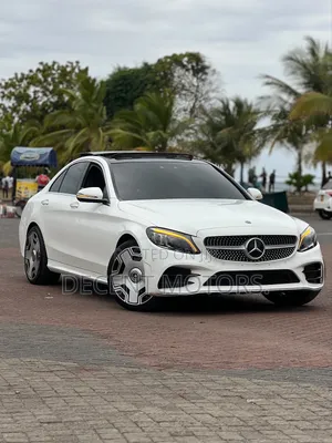 Mercedes-Benz C200 2019 White
