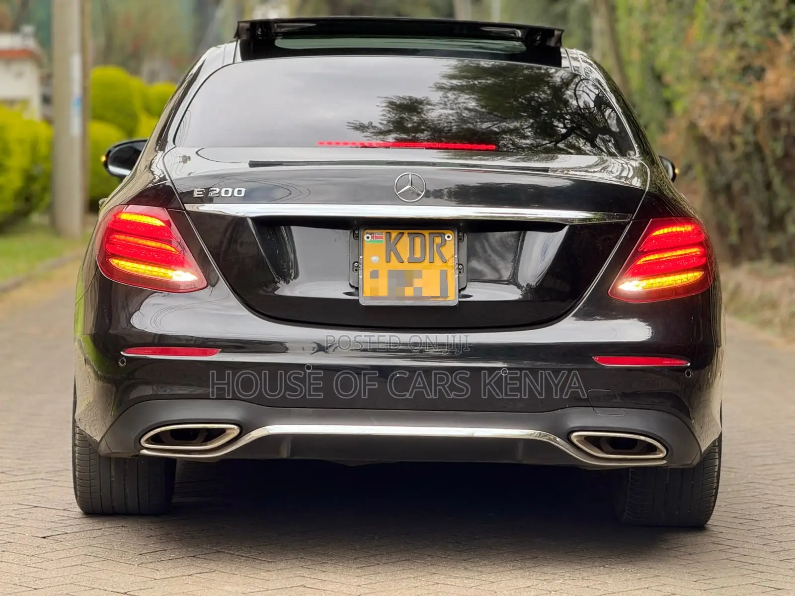 Mercedes-Benz E200 2017 Black