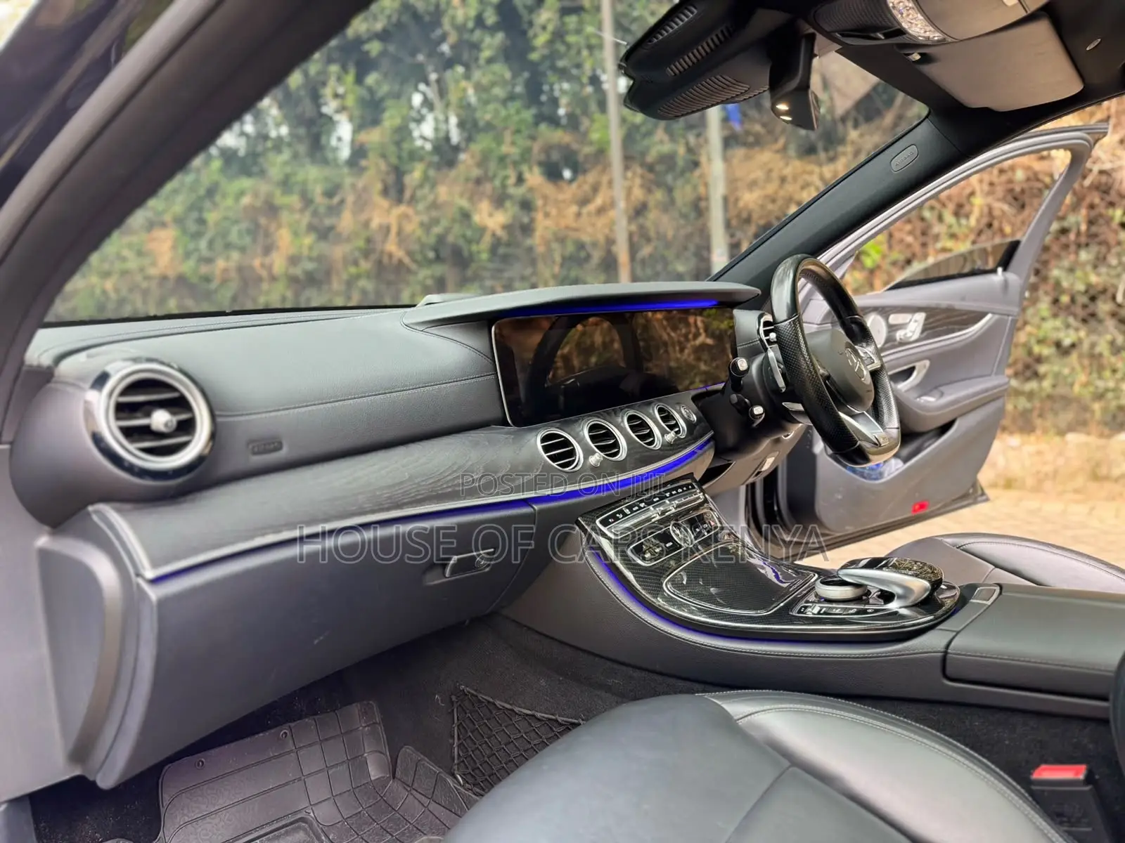 Mercedes-Benz E200 2017 Black
