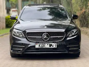 Mercedes-Benz E200 2017 Black