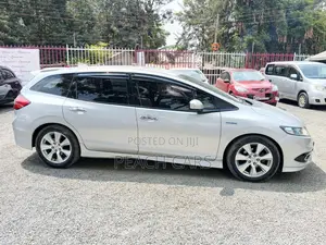 Honda Jade 2015 Silver