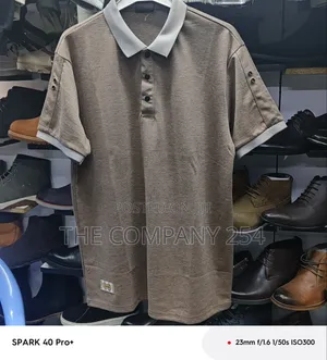 Quality Casual Cotton Short Sleeved Collar T Shirts Available