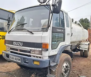 Isuzu FVR Lorry
