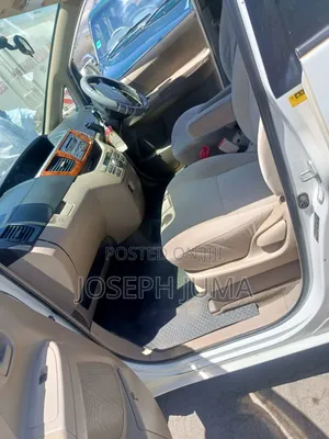 Toyota Noah 2006 White
