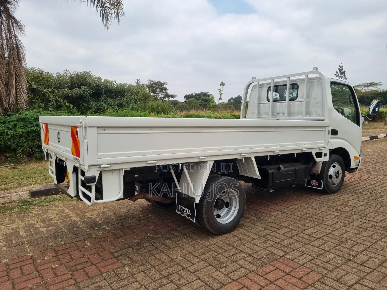 Toyota Dyna Double