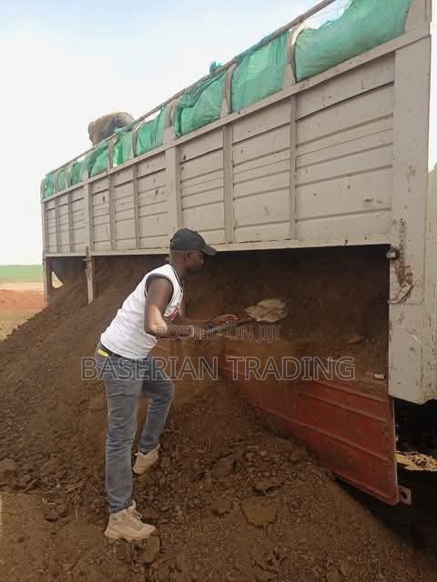 Decomposed Goat/Sheep Manure