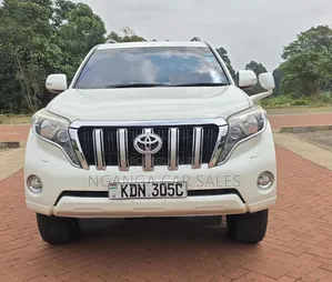 Toyota Land Cruiser Prado 2016 White