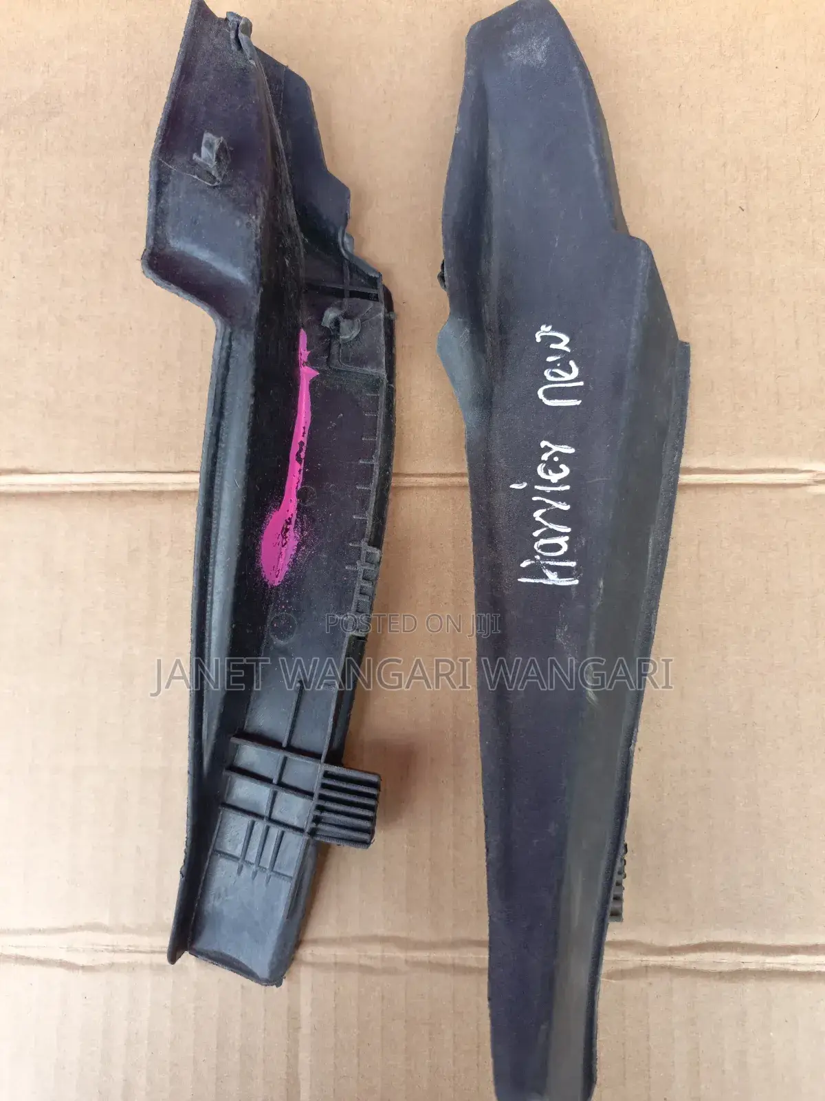 Windscreen Finisher/Rubber Harrier New Model