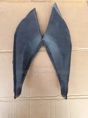 Windscreen Finisher/Rubber Toyota Fielder/Axio 2012 Onwards