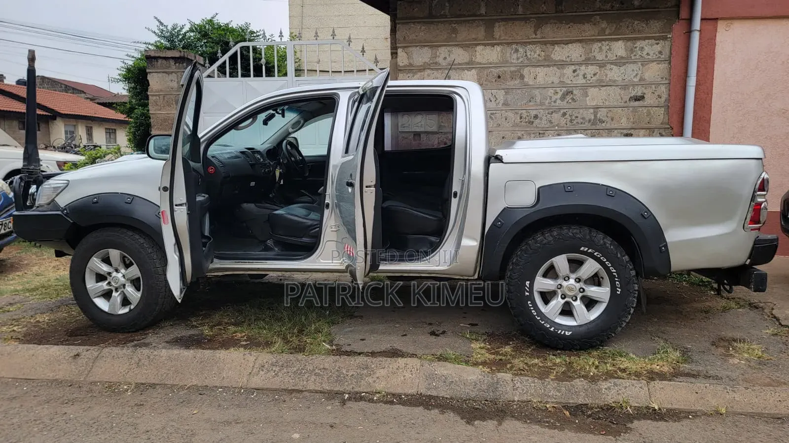 Toyota Hilux 2014 Silver