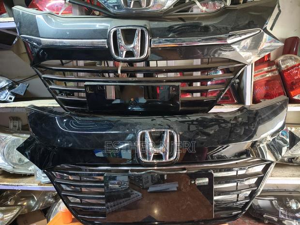Honda Vezel Grill 2018 - thumbnail 2