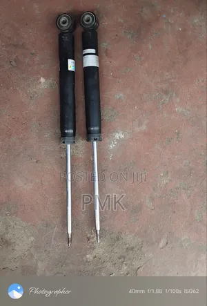 Volkswagen Golf Mk5 Rear Shock