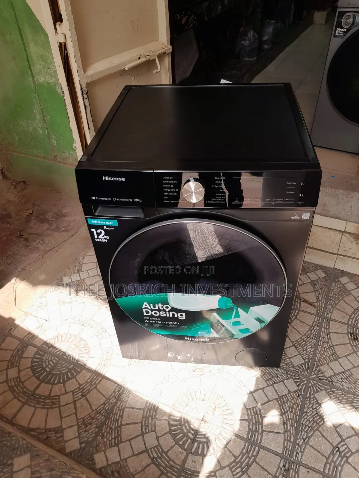 Hisense 12/8 Kg Front Load Wash and Dry Washing Machine