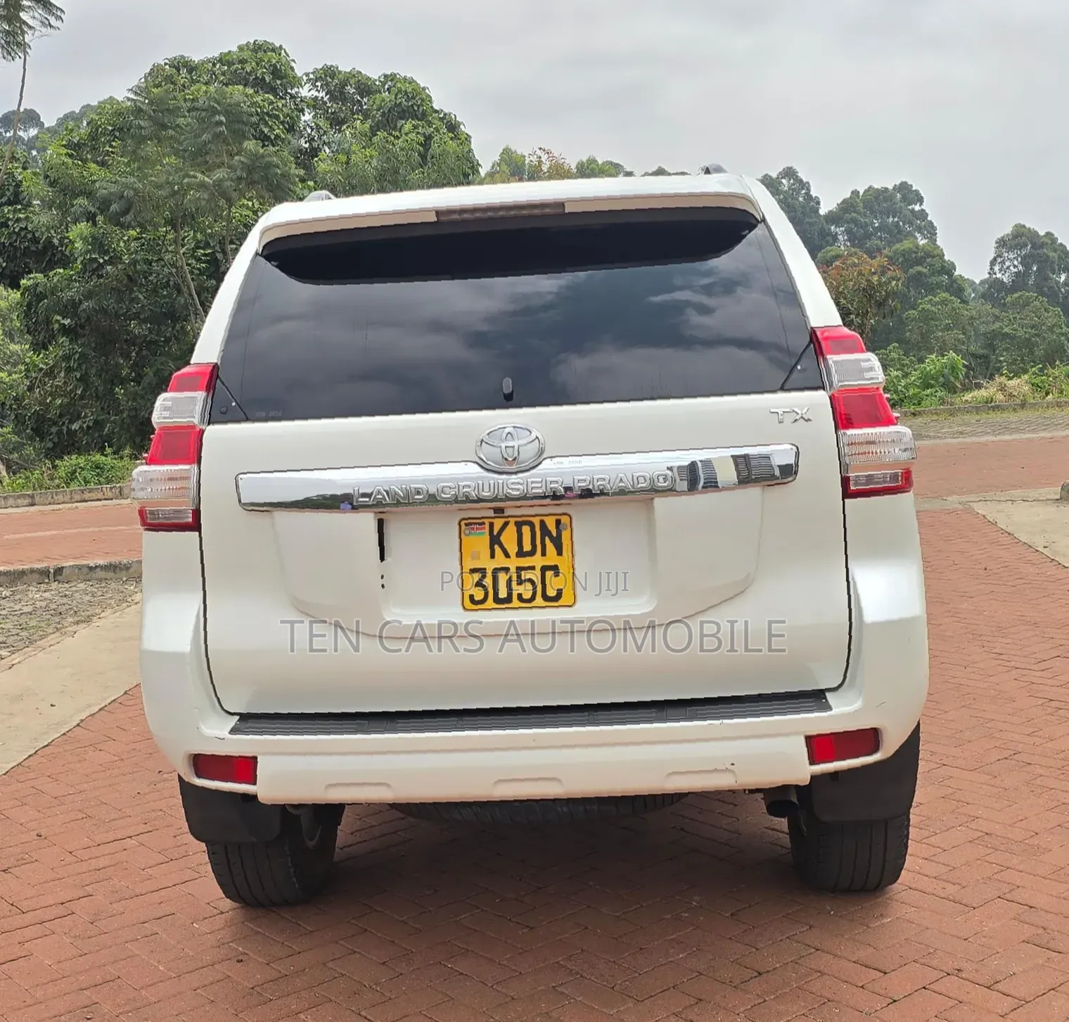 Toyota Land Cruiser Prado 2016 White