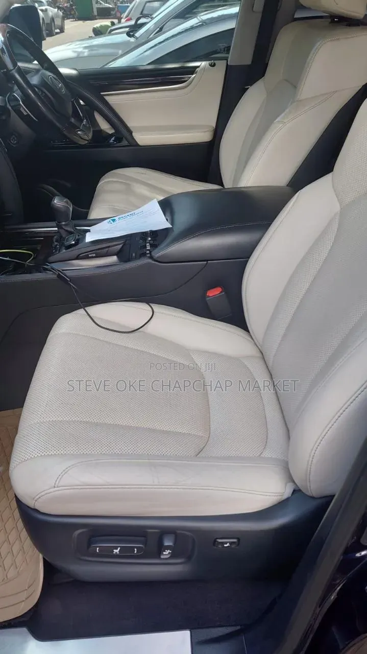 Lexus LX 2017 Black