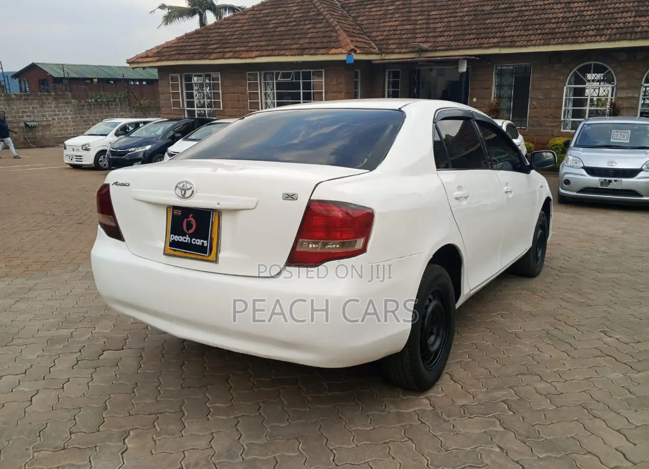 Toyota Axio 2009 White