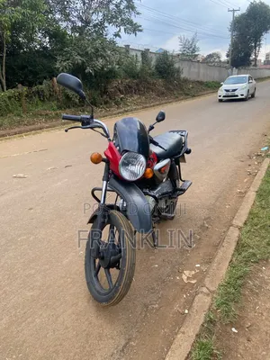 Bajaj Boxer 2019 Red