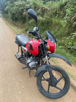 Bajaj Boxer 2019 Red
