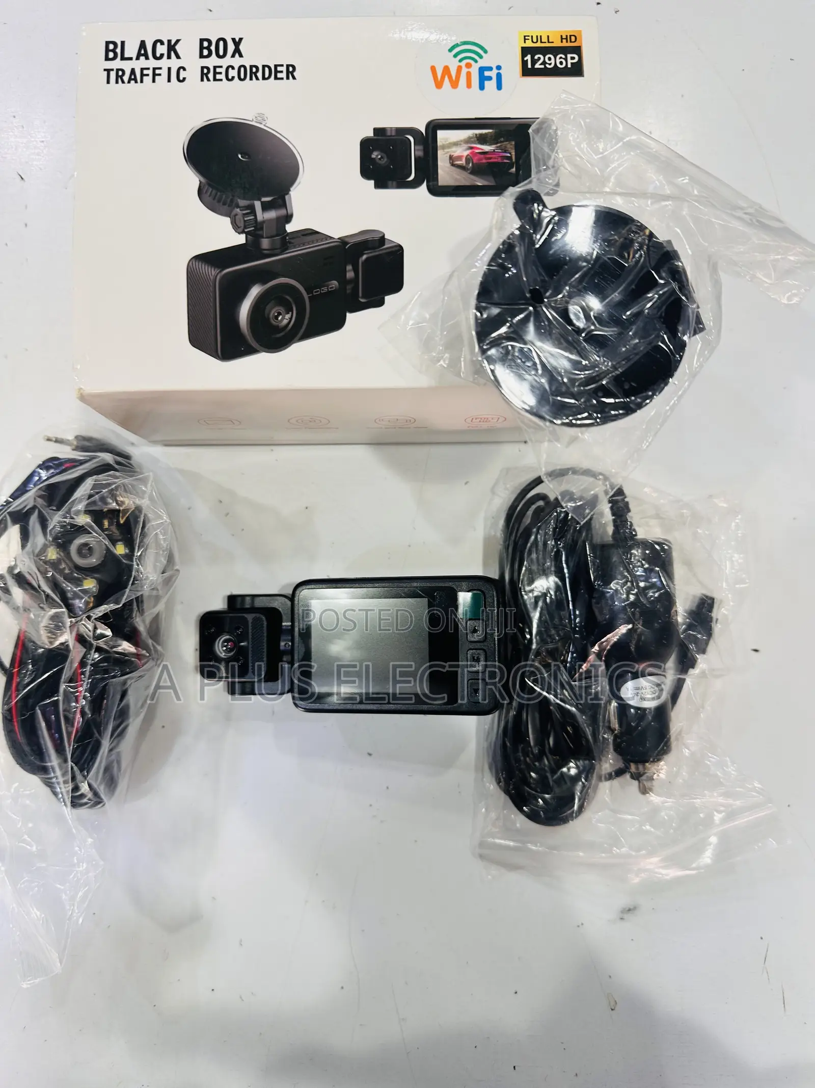 Blackbox Dash Camera 3 Lens S23 Car Video Recorder With G Sensor