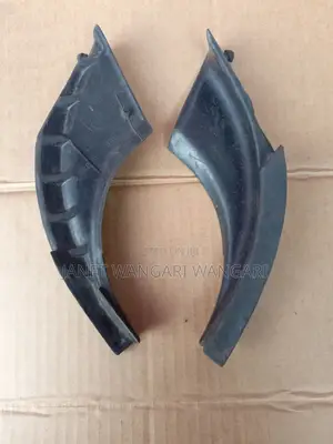 Windscreen Finisher/ Mirror Rubber Harrier 240
