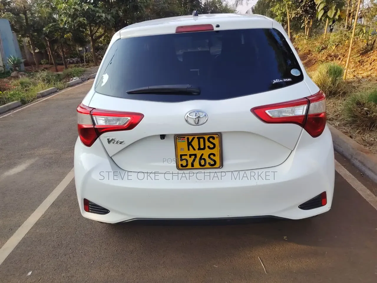 Toyota Vitz 2018 White