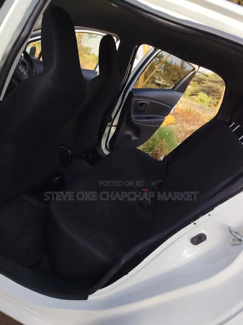 Toyota Vitz 2018 White
