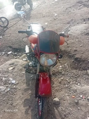 Bajaj Boxer 2021 Red