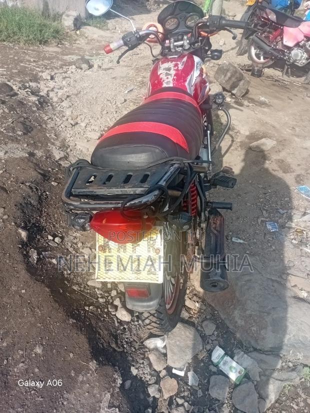 Bajaj Boxer 2021 Red - thumbnail 5