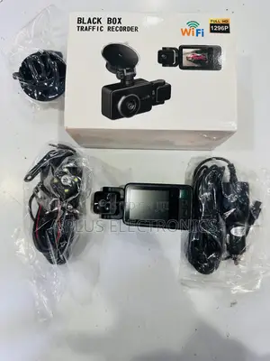 Blackbox Dash Camera 3 Lens S23 Loop Recording Car Camera