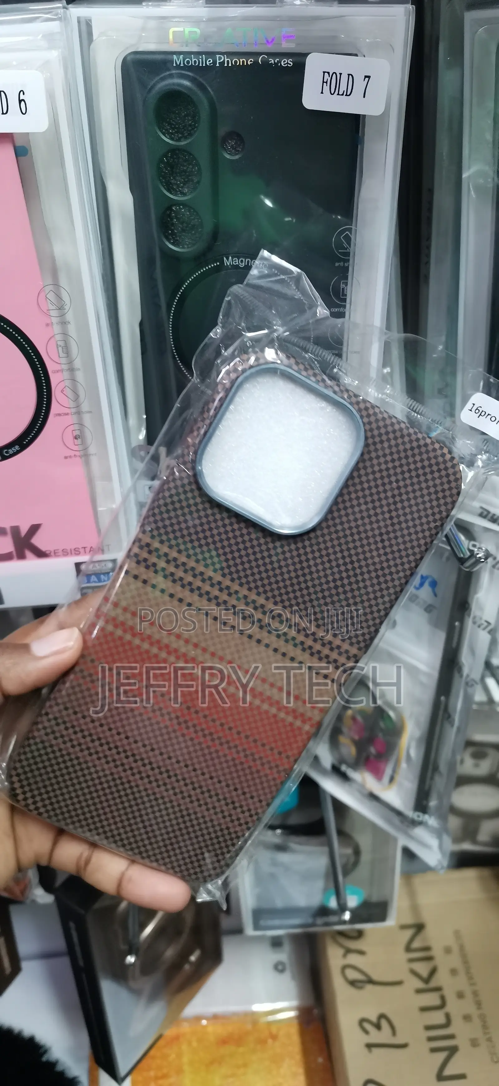 Checkered Pattern Aramid Fiber Case Designed for iPhone 16 Pro Max